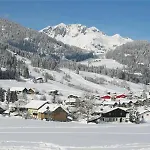 Апартаменты Haus Bergland *