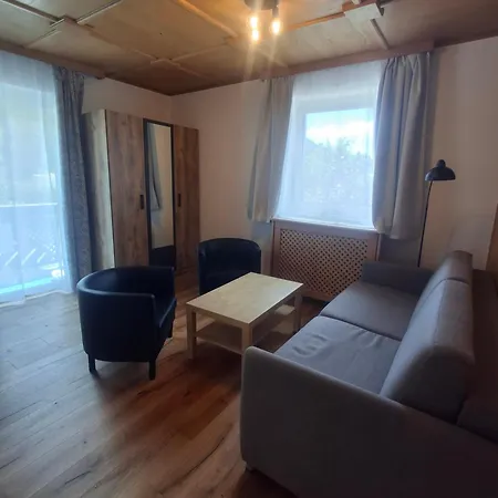 Haus Bergland 아파트